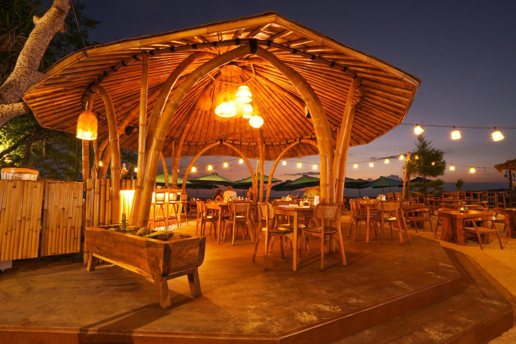 Living Asia Sunset Resort Гили-Эйр Экстерьер фото
