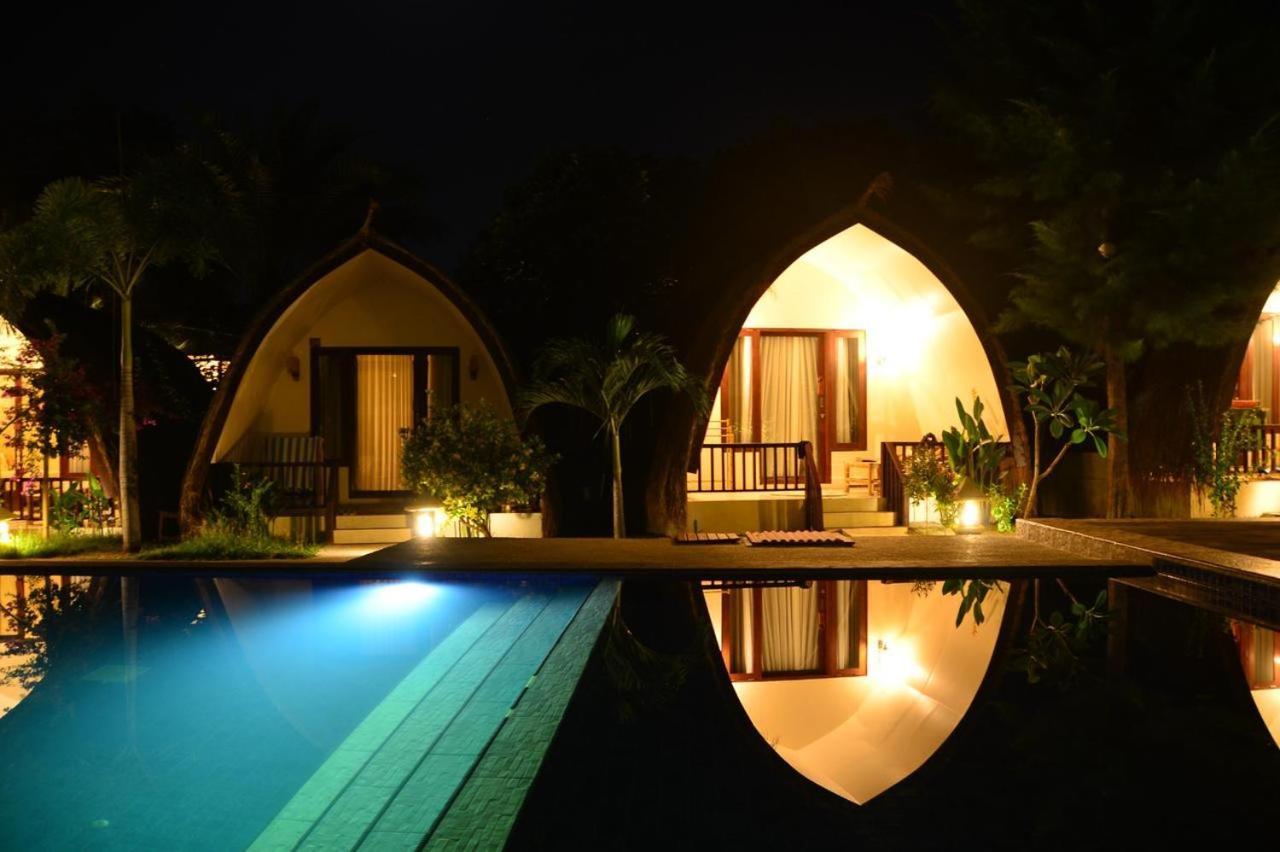 Living Asia Sunset Resort Гили-Эйр Экстерьер фото