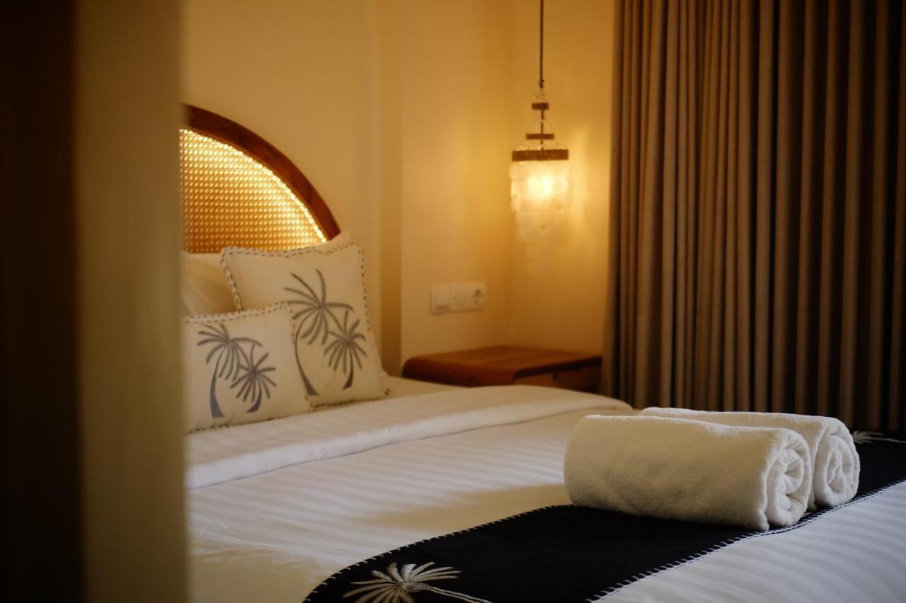 Living Asia Sunset Resort Гили-Эйр Экстерьер фото